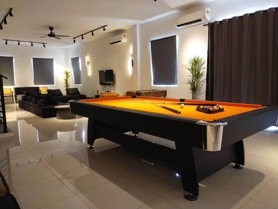 Villa Dawn De Ville-private Pool Bbq Karaoke 34-40pax